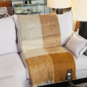 Manta Mohair cuadros beige de Ezcaray